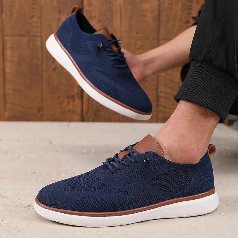 Fashionable Avant Garde Men's Sports Shoes Knitted Mesh Breathable