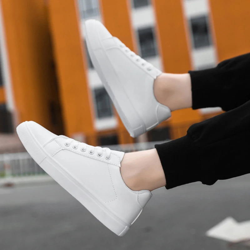 White Black Men Shoes Comfortable Casual Skateboard Shoes