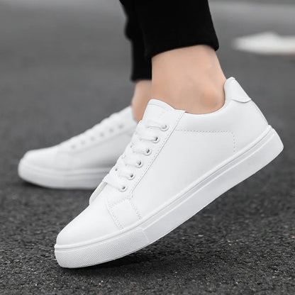 White Black Men Shoes Comfortable Casual Skateboard Shoes